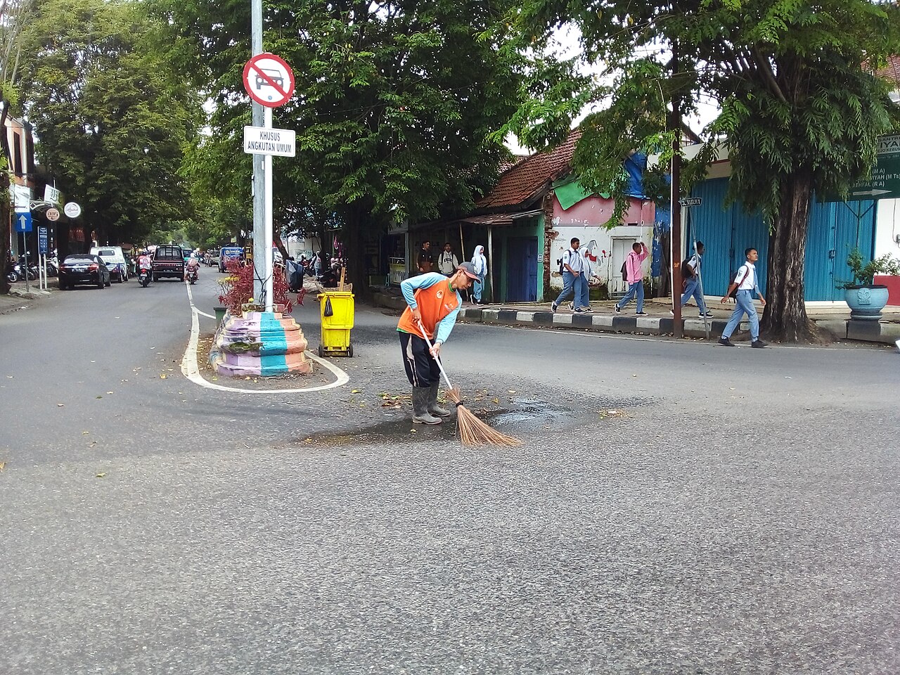 Pengelolaan sampah suakmidai